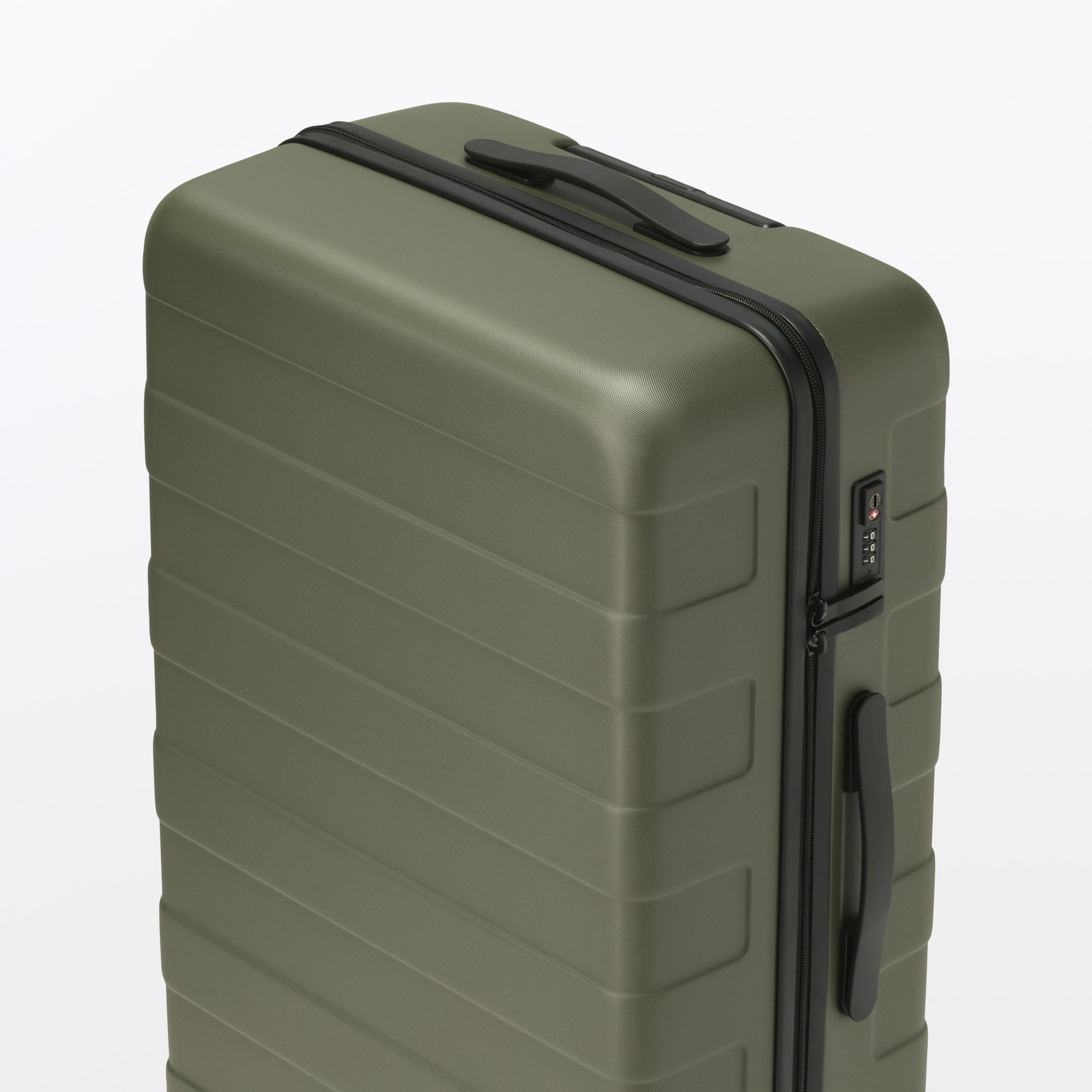 Hard Shell Suitcase 75L | Check-In