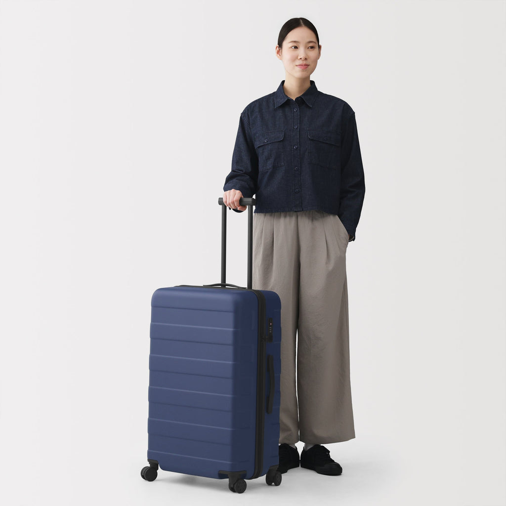 Hard Shell Suitcase 75L | Check-In