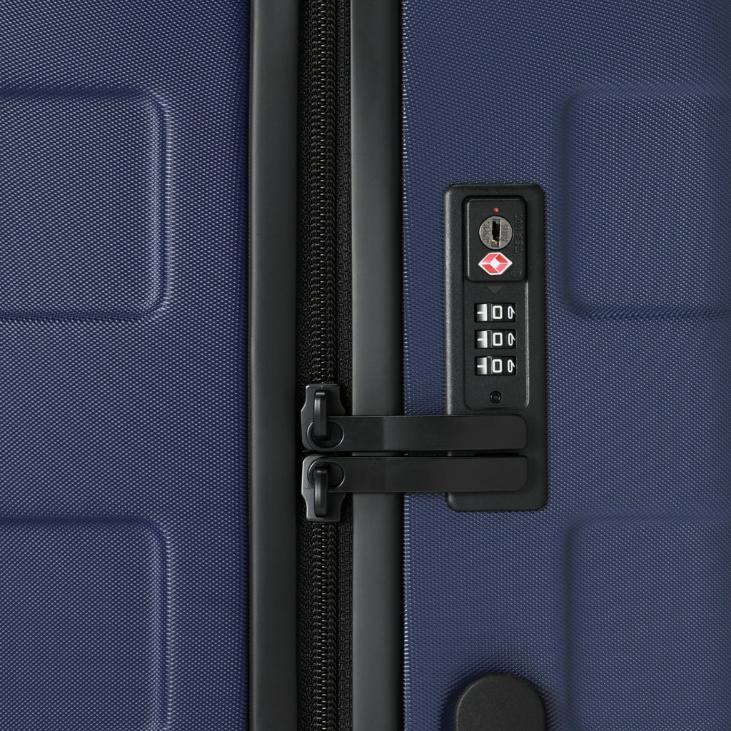 Hard Shell Suitcase 75L | Check-In