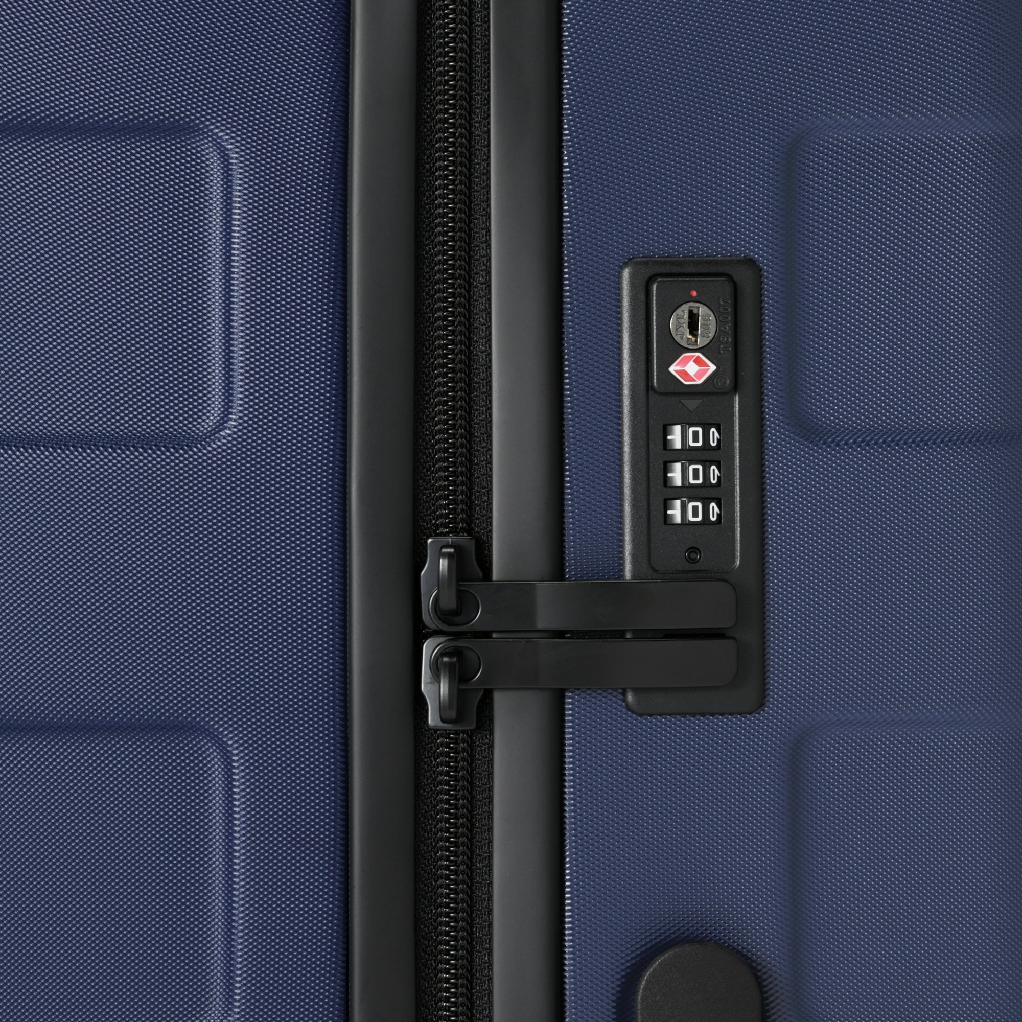 Hard Shell Suitcase 75L | Check-In