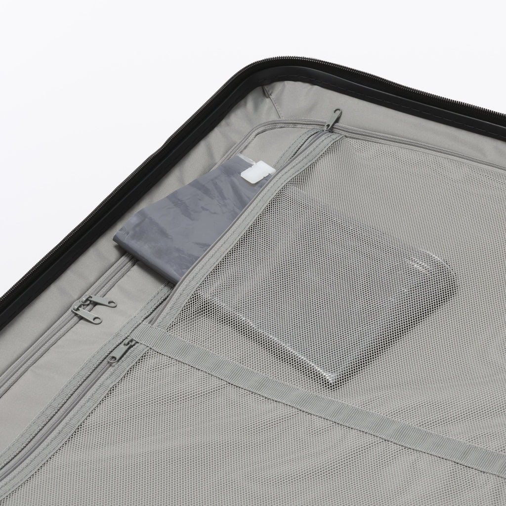 Hard Shell Suitcase 75L | Check-In