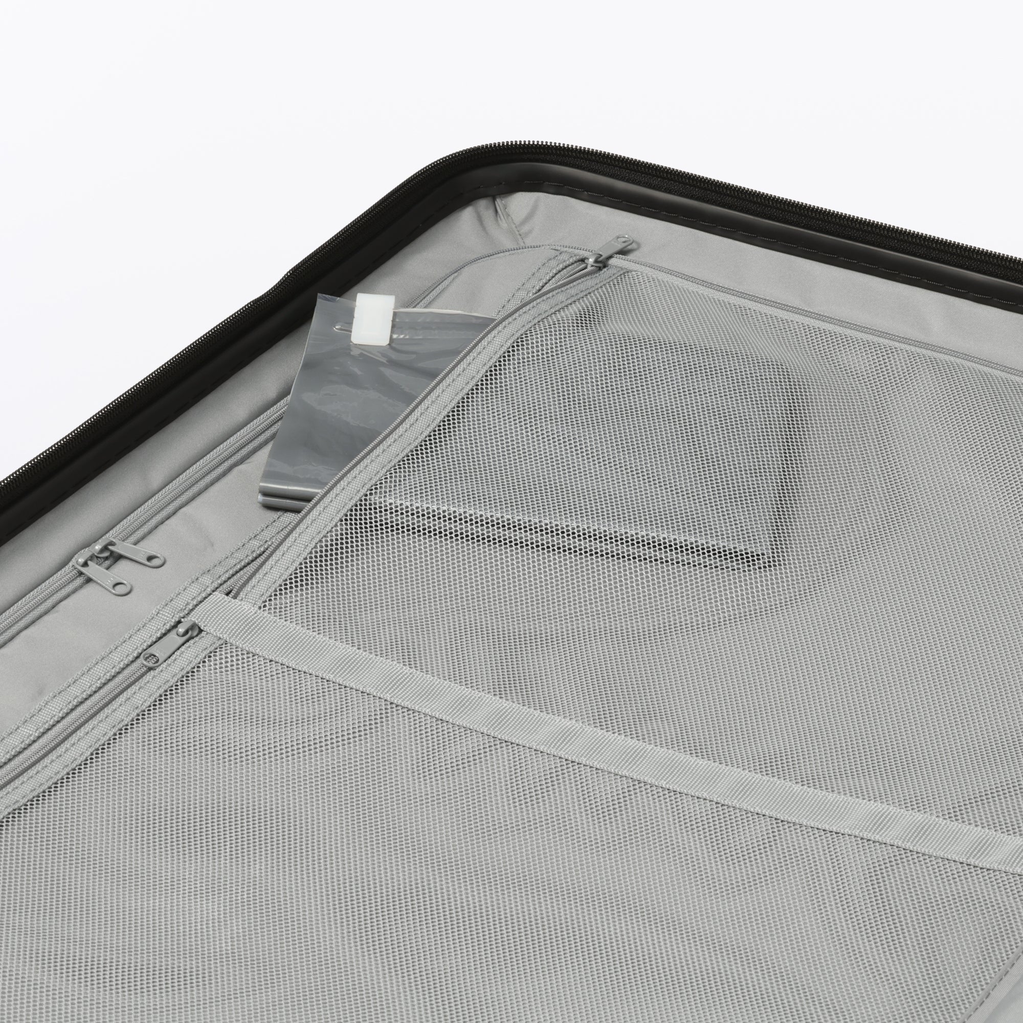 Hard Shell Suitcase 75L | Check-In