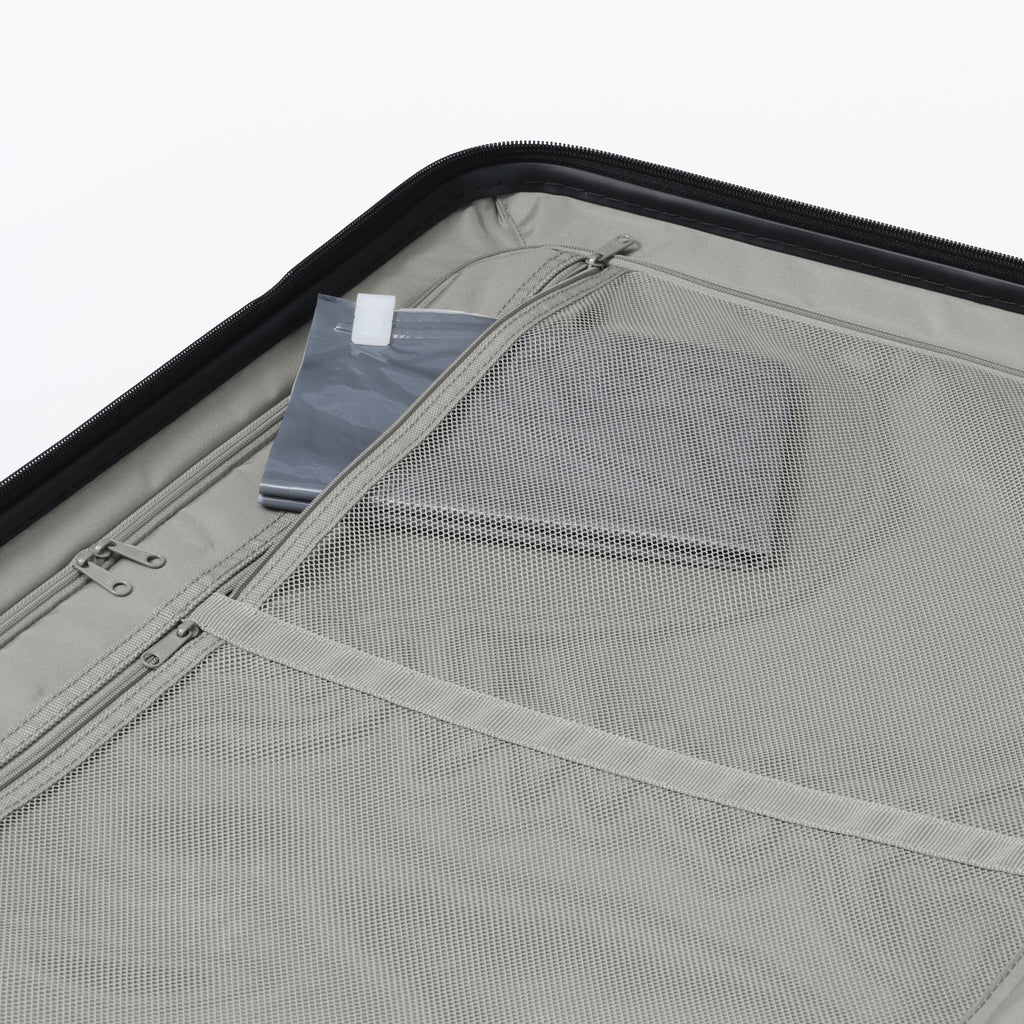 Hard Shell Suitcase 75L | Check-In