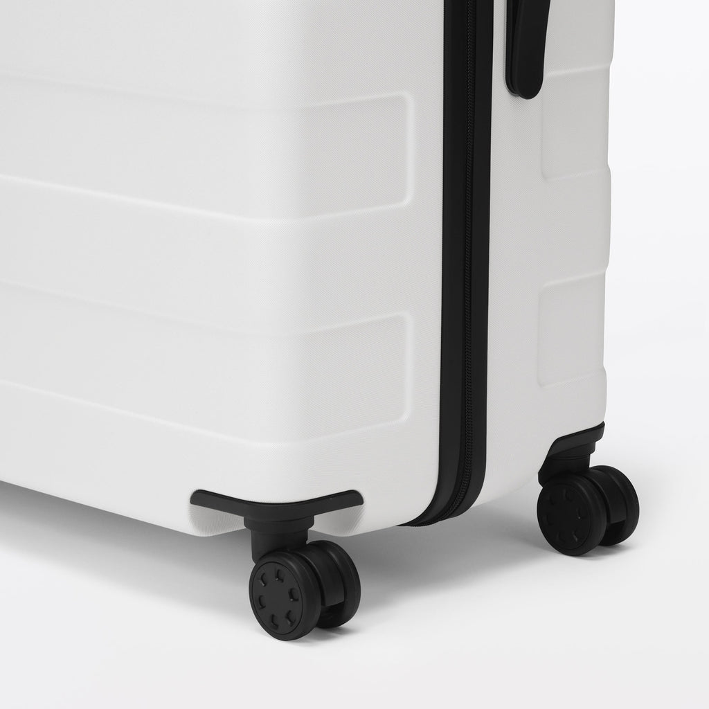 Hard Shell Suitcase 105L | Check-In