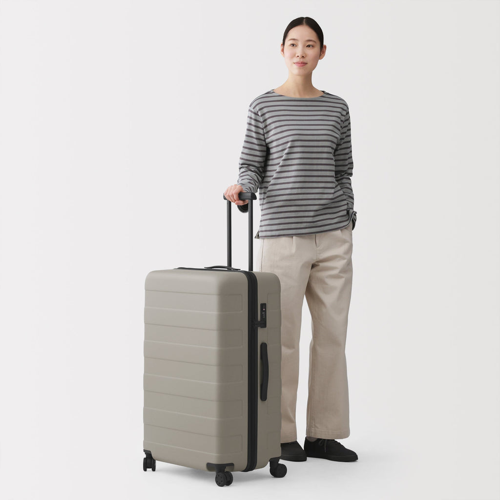 Hard Shell Suitcase 105L | Check-In