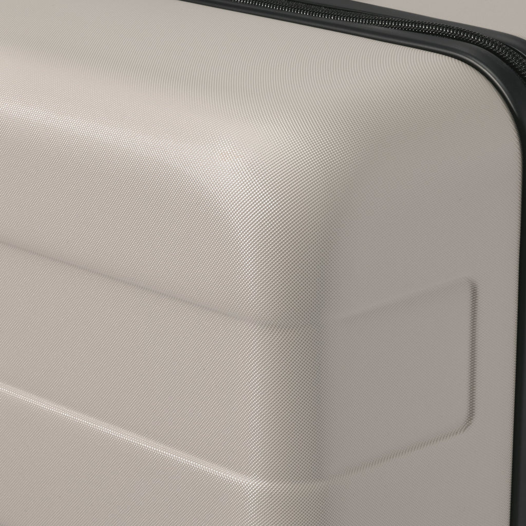 Hard Shell Suitcase 105L | Check-In
