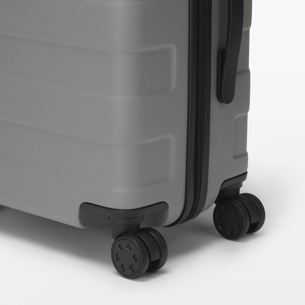 Hard Shell Suitcase 36L | Carry-On