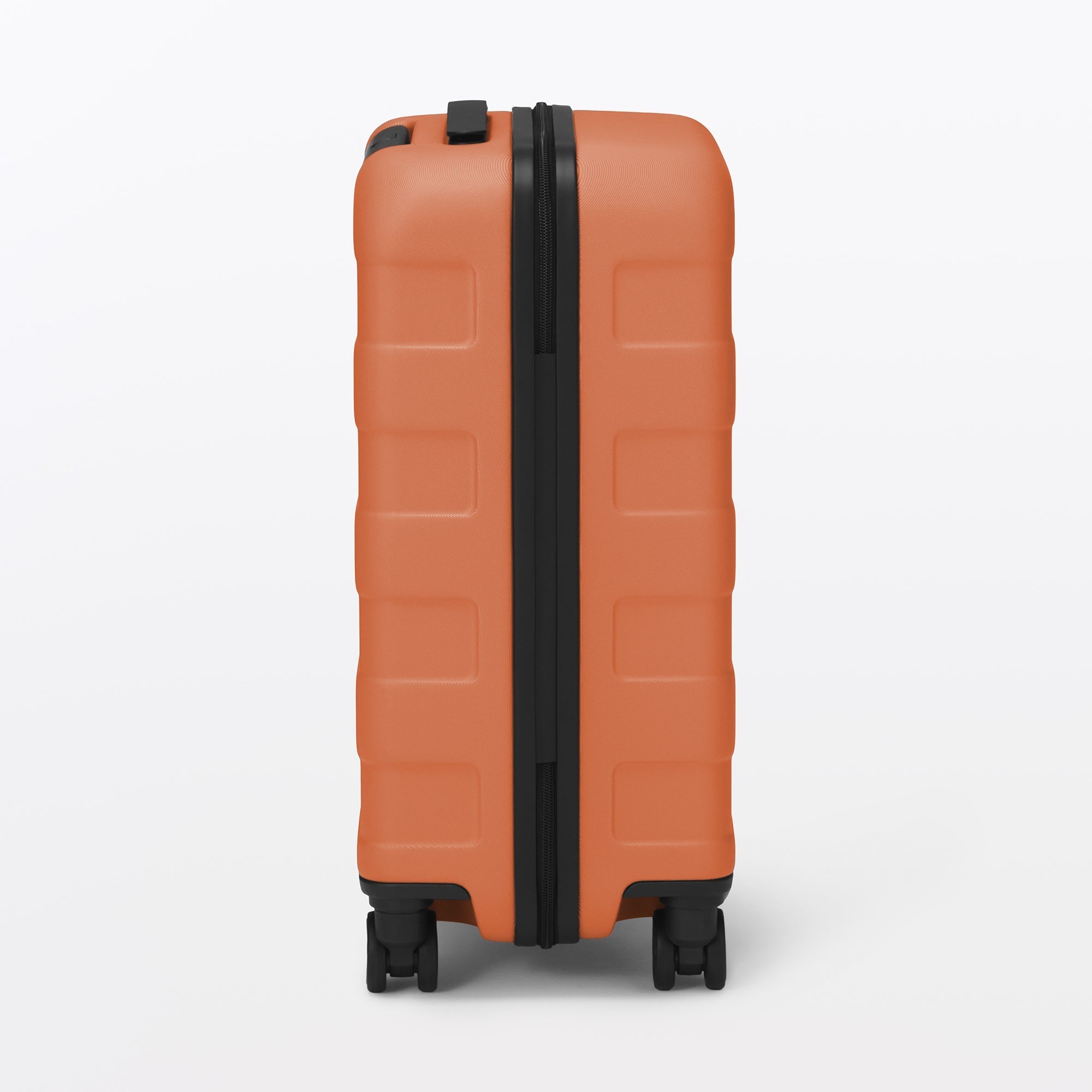 Hard Shell Suitcase 36L | Carry-On