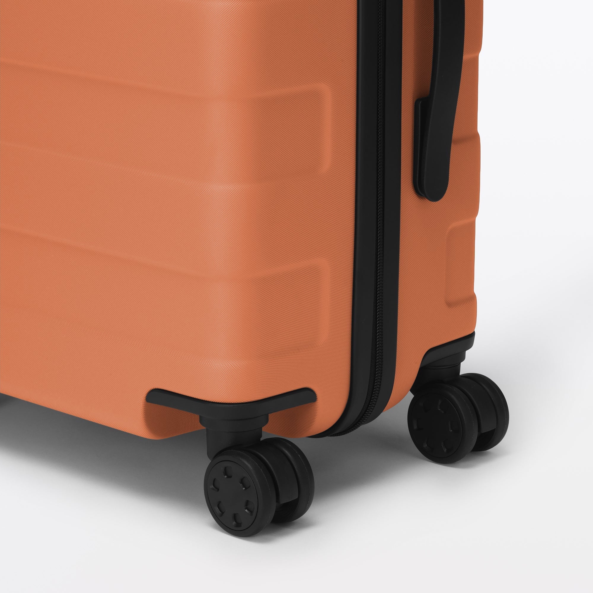 Hard Shell Suitcase 36L | Carry-On