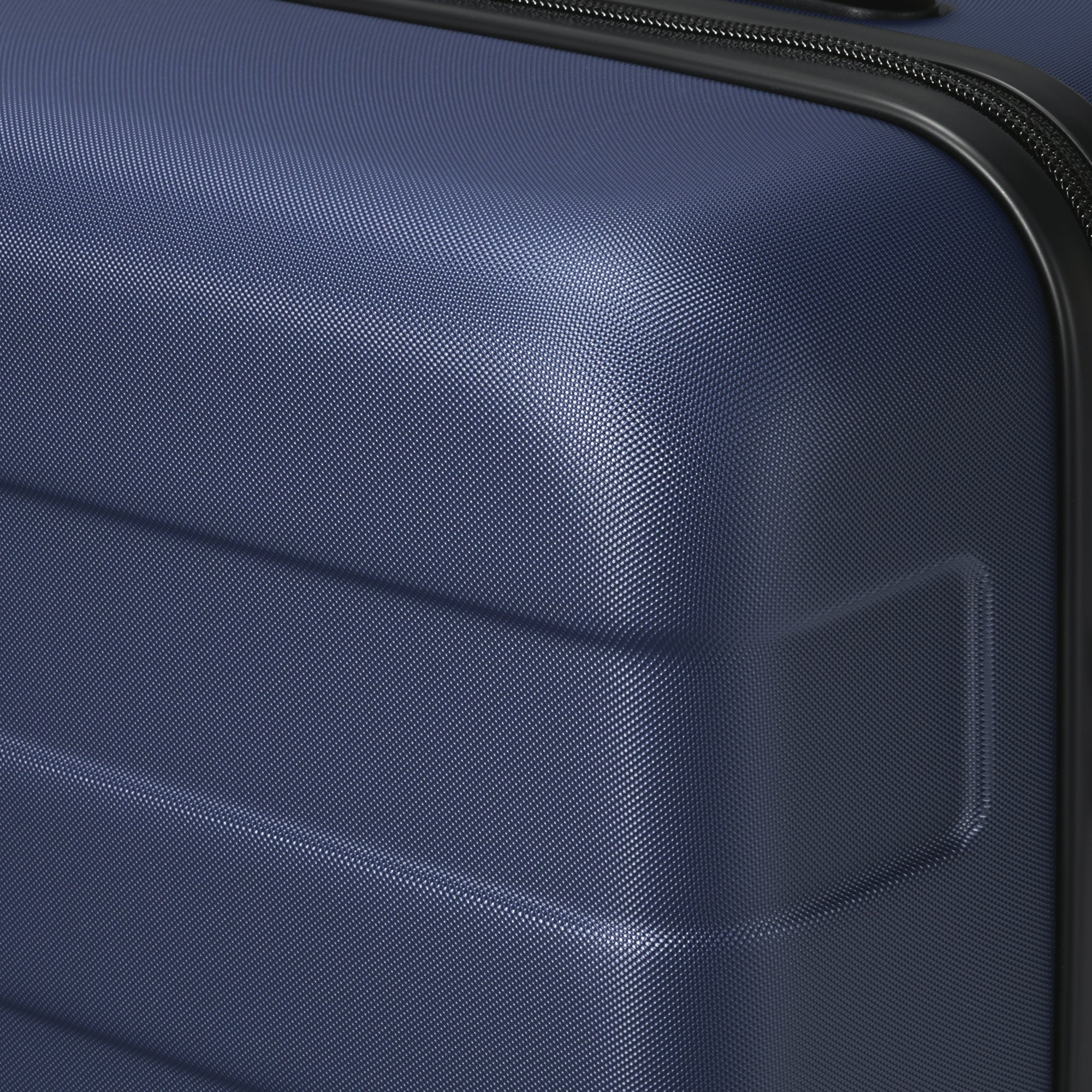Hard Shell Suitcase 36L | Carry-On