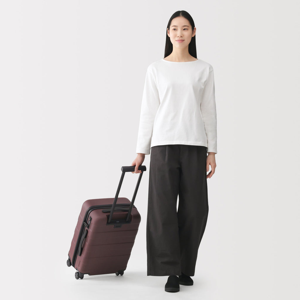 Hard Shell Suitcase 36L | Carry-On
