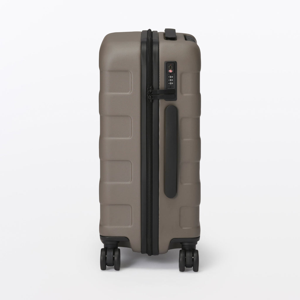Hard Shell Suitcase 36L | Carry-On