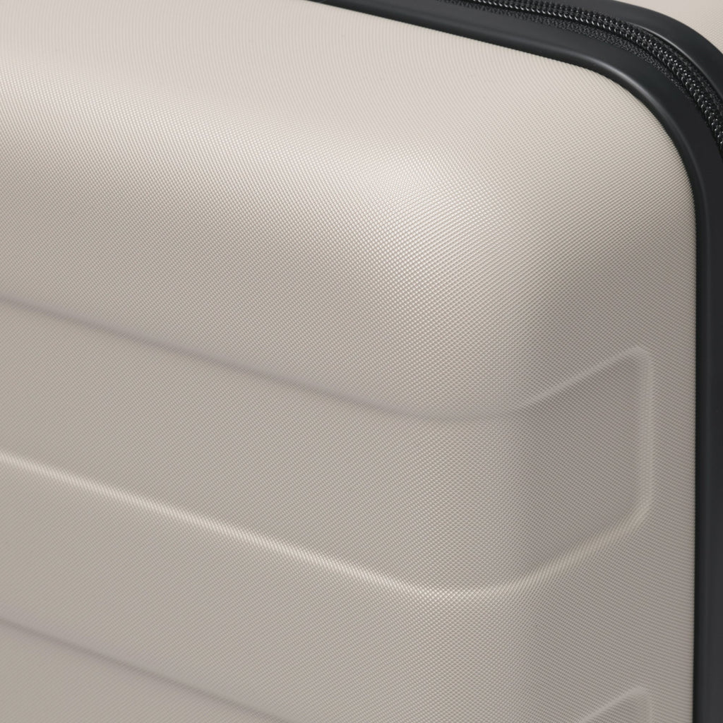 Hard Shell Suitcase 36L | Carry-On