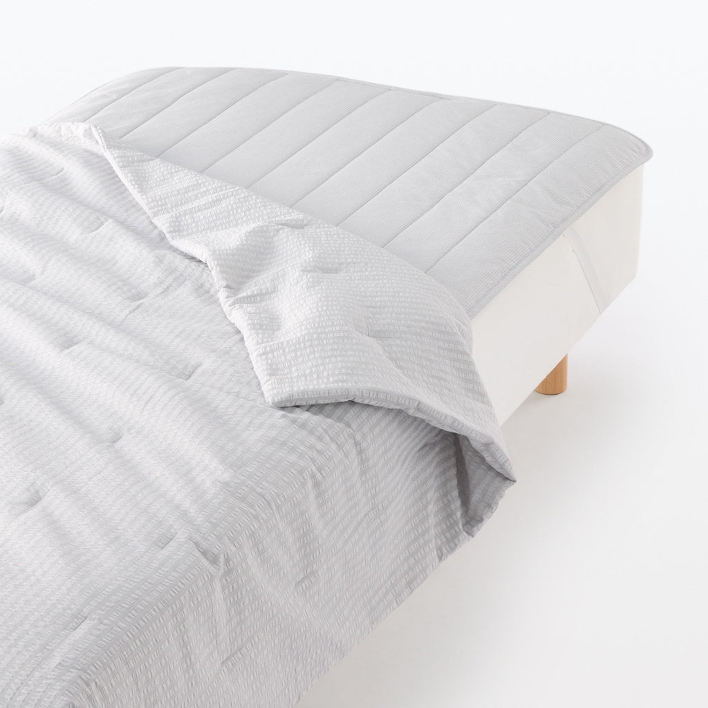 Cotton Seersucker Quilted Pad - Queen
