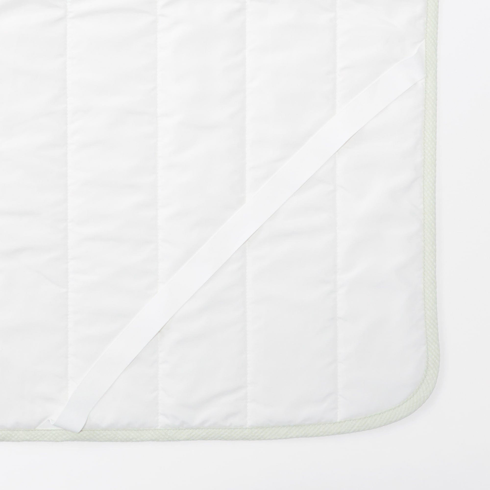 Cotton Seersucker Quilted Pad - Queen