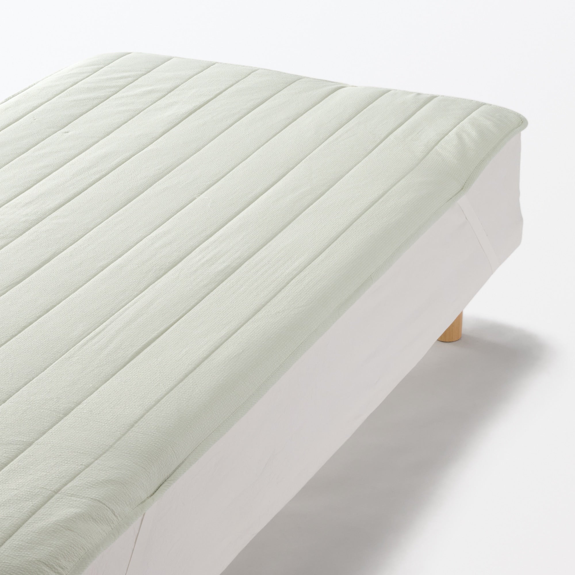 Cotton Seersucker Quilted Pad - Queen