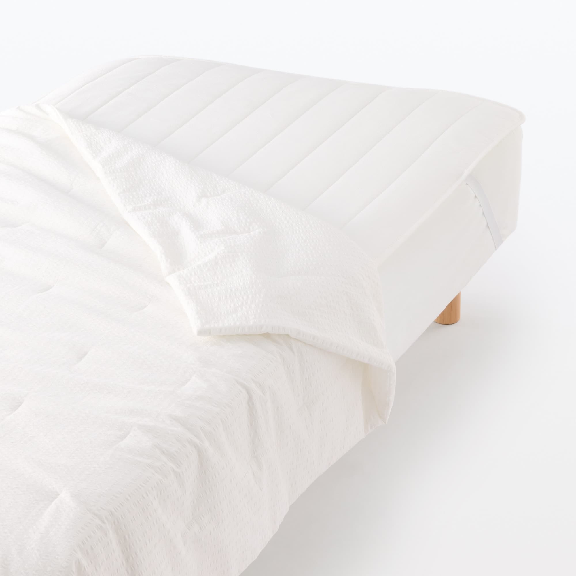 Cotton Seersucker Quilted Pad - King