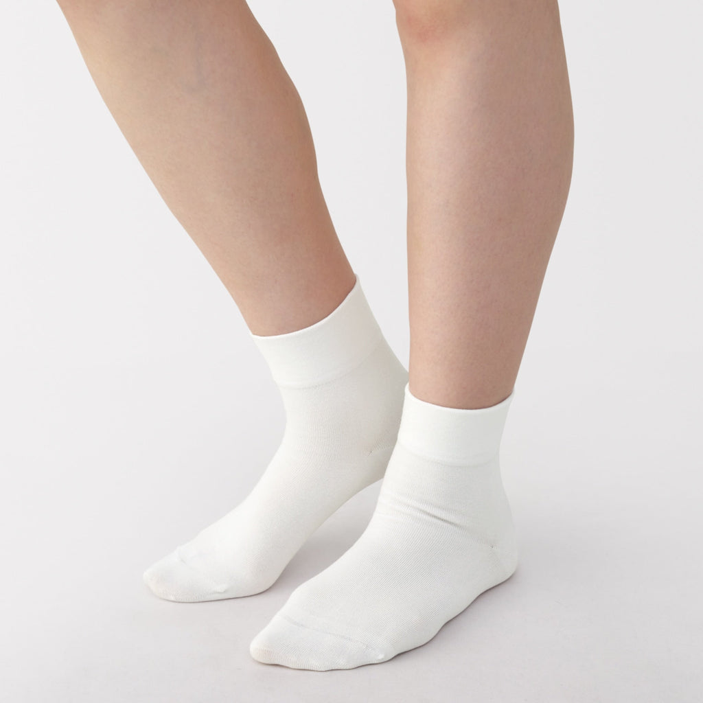 Loose Top Short Socks
