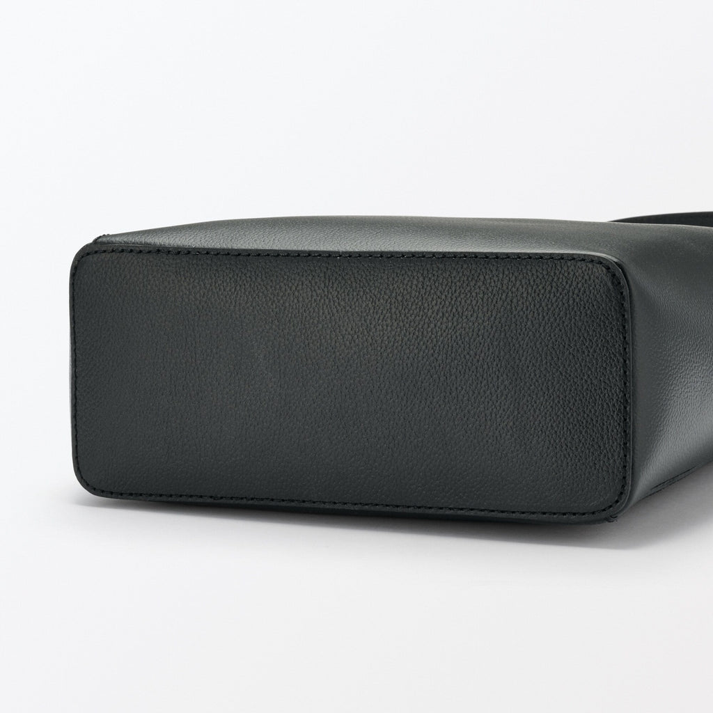 Tanned Leather Shoulder Bag