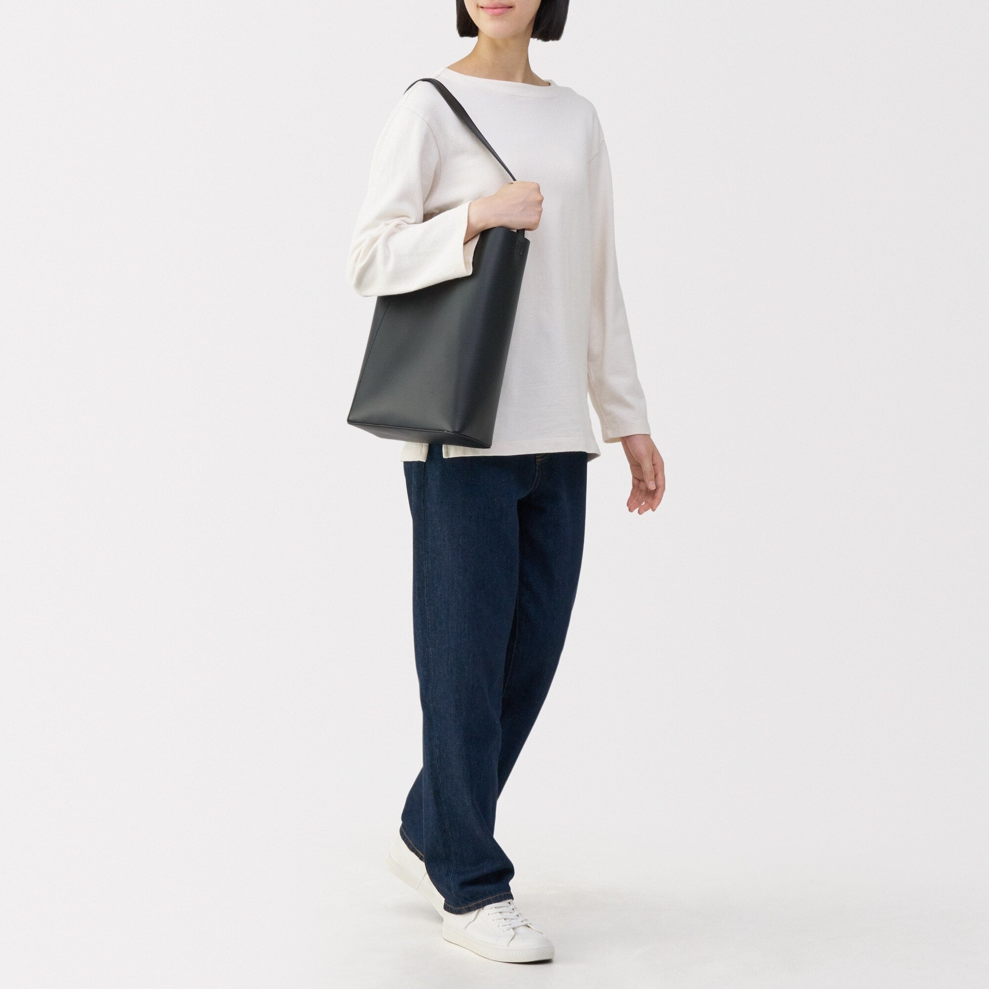 Tanned Leather Shoulder Bag