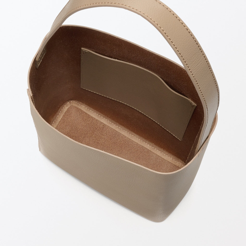 Tanned Leather Shoulder Bag