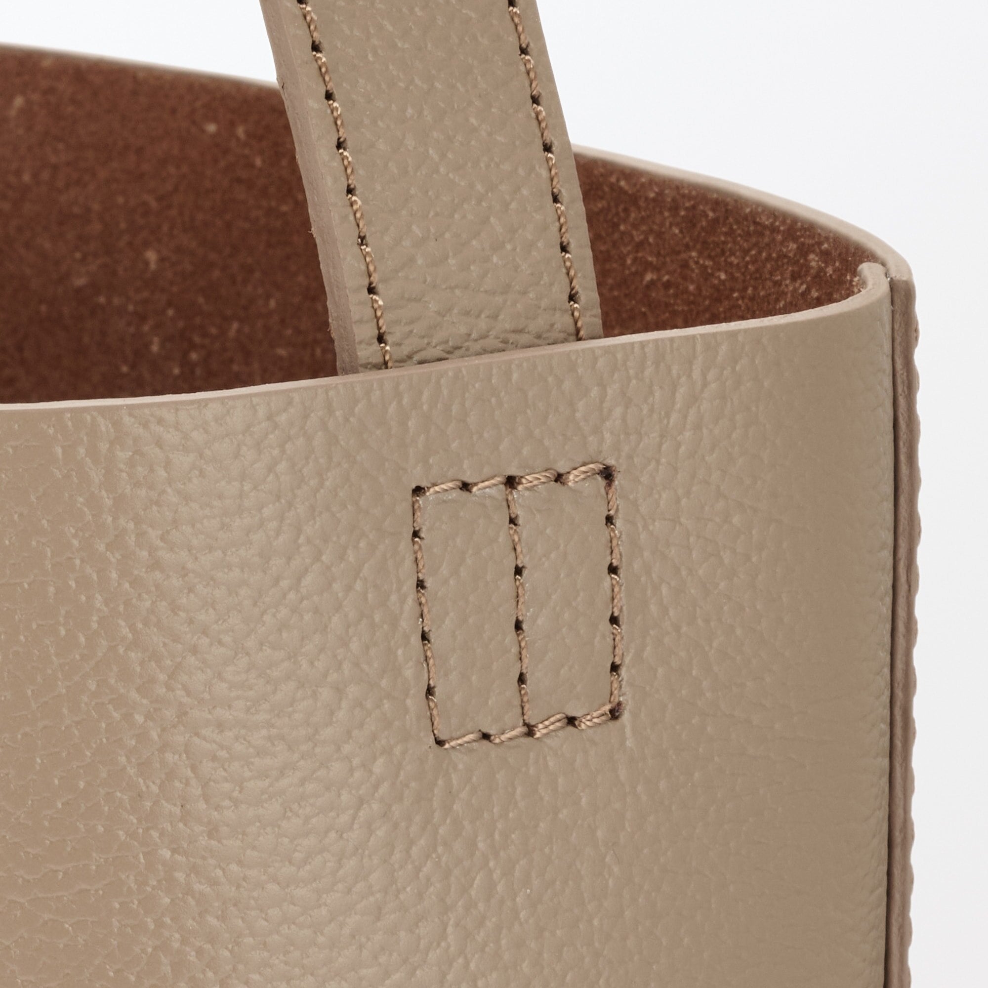 Tanned Leather Shoulder Bag
