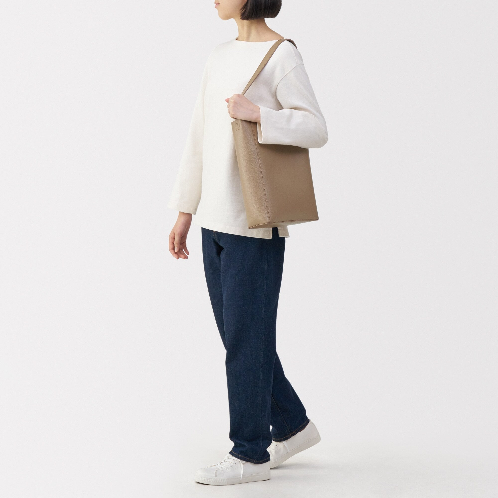 Tanned Leather Shoulder Bag