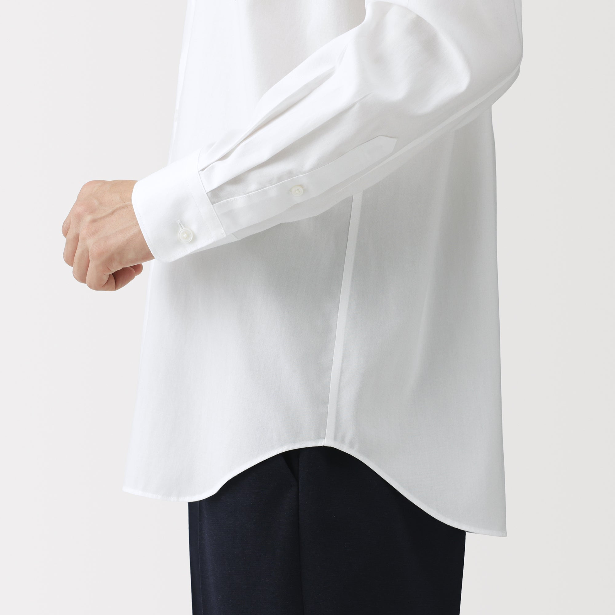 Cotton Semi-Spread Collar Shirt
