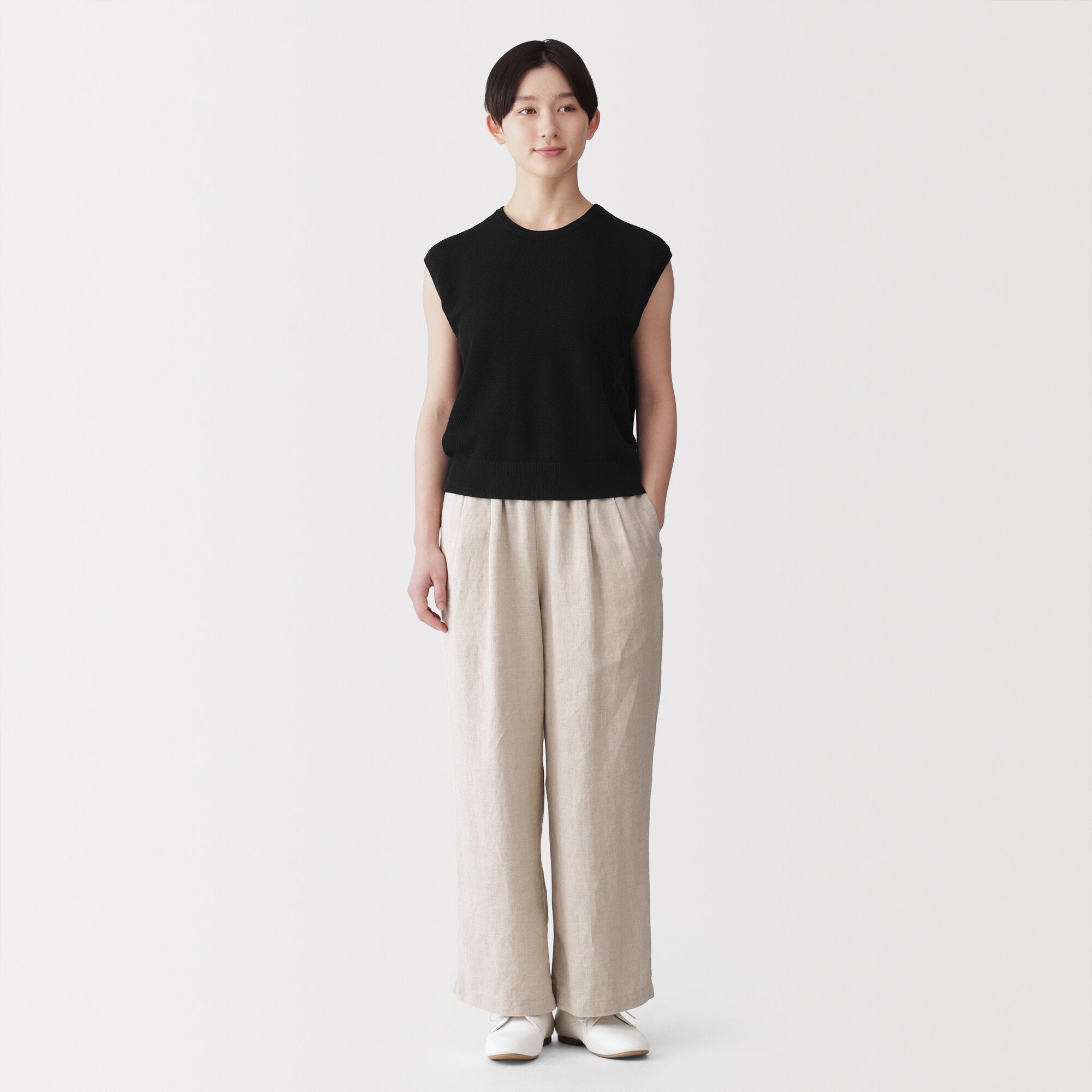 High-Twist Cotton Sleeveless Sweater
