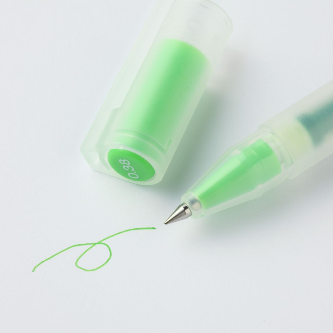 Gel Ink Ballpoint Cap Type Pen 0.38 mm