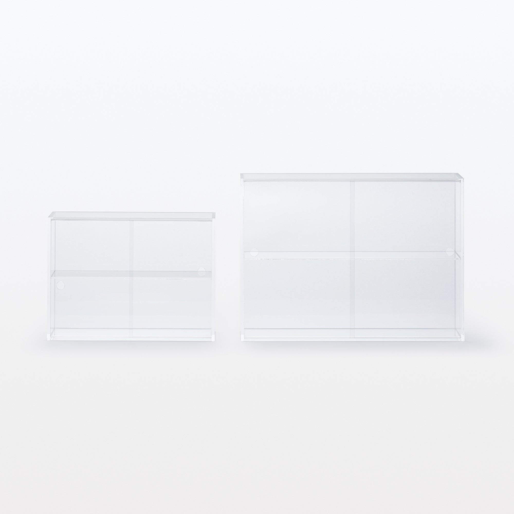 Acrylic Display Case (W13.2 x D3.3 x H9.6)