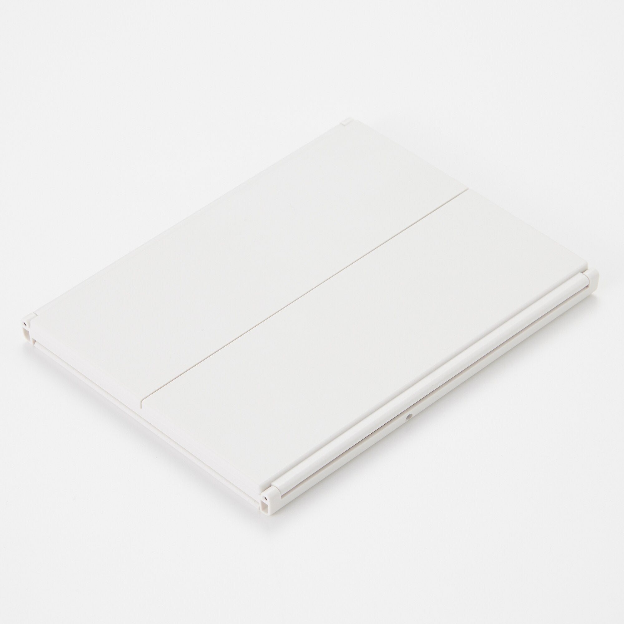 Styrene Tri-fold Mirror