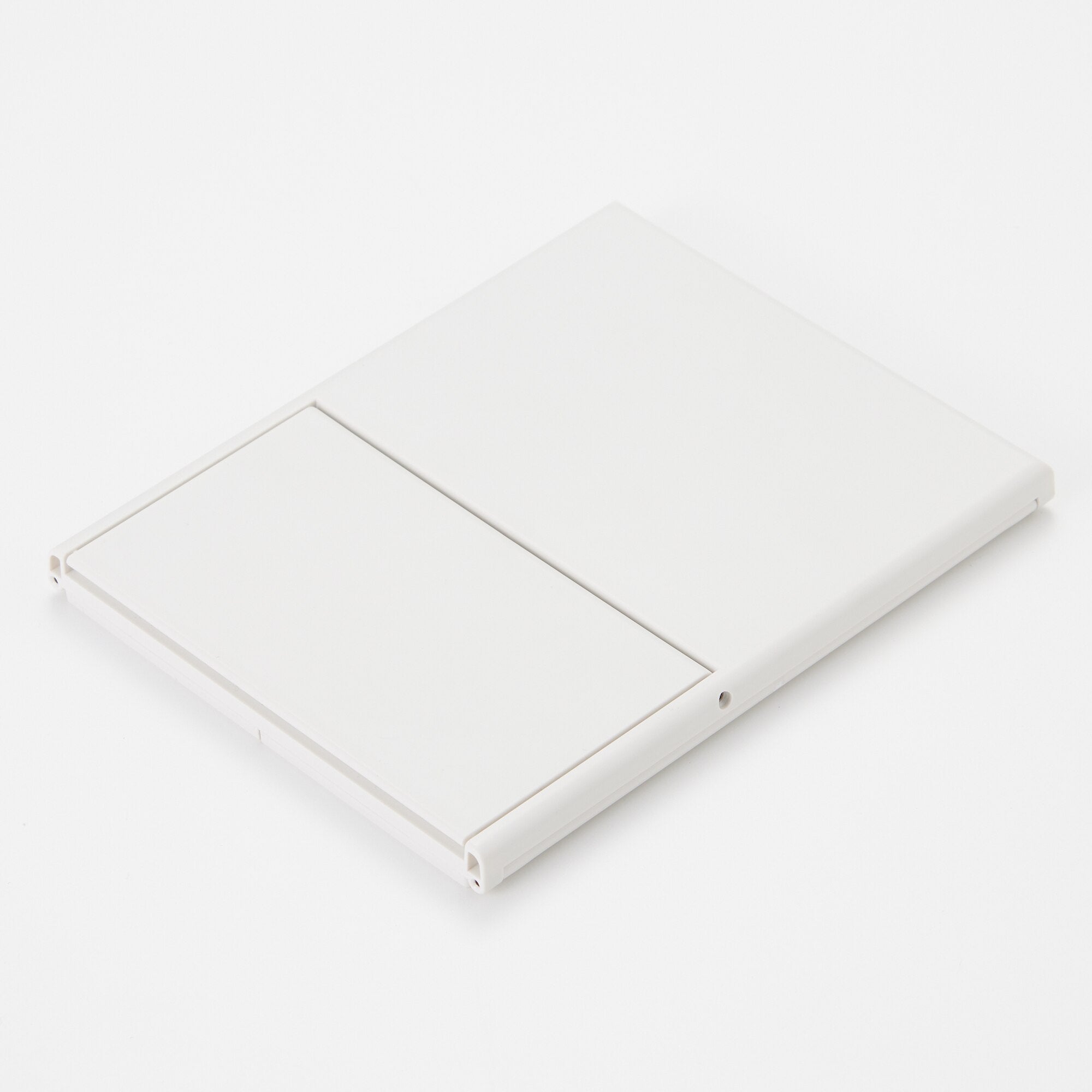Styrene Tri-fold Mirror