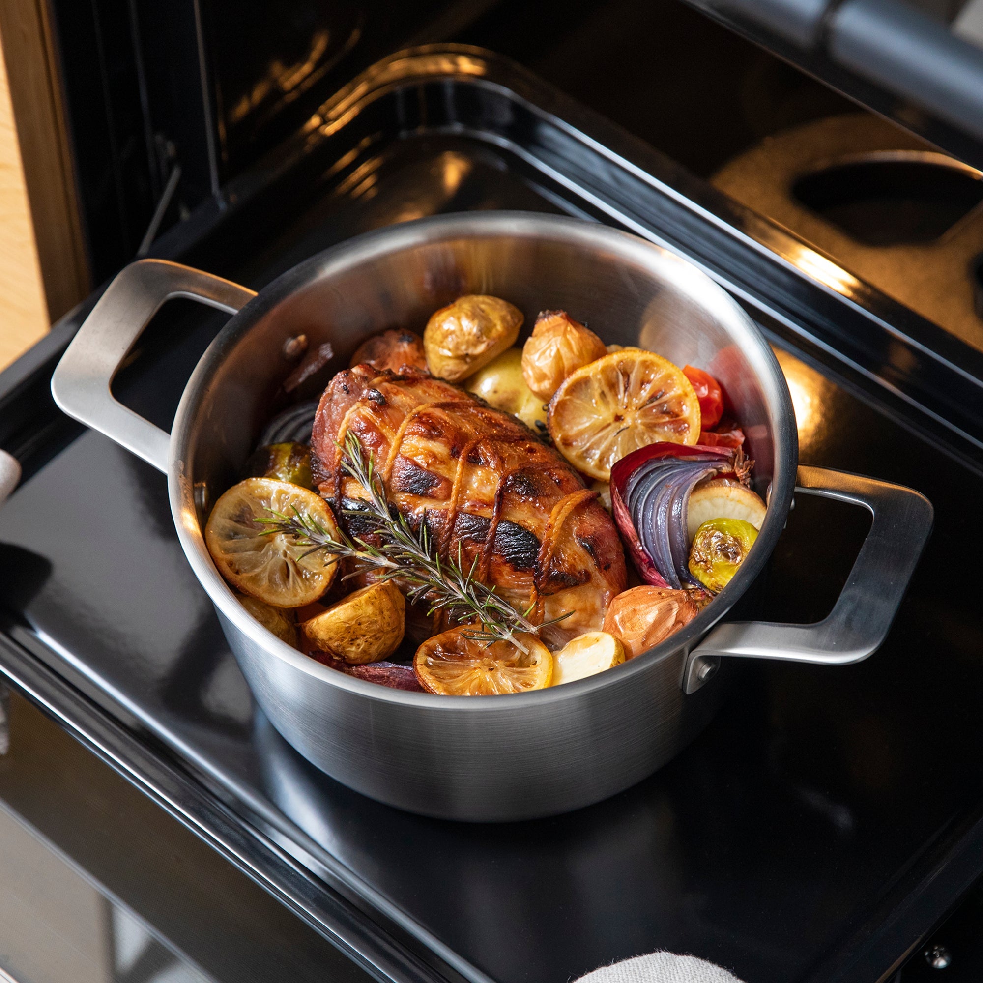 Stainless Aluminium 3-Layer Steel Saucepot 3.2 Qt
