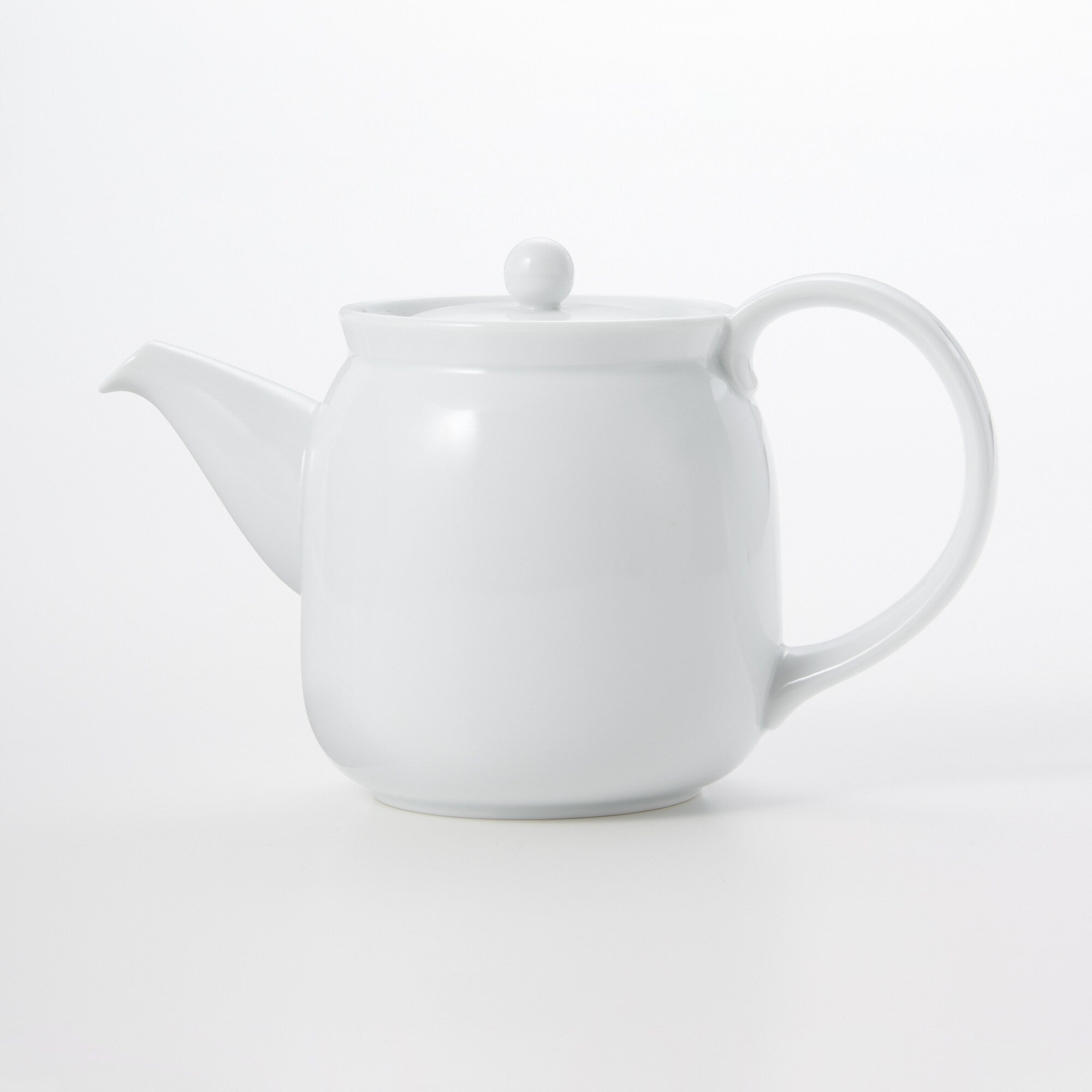 White Porcelain Tea Pot