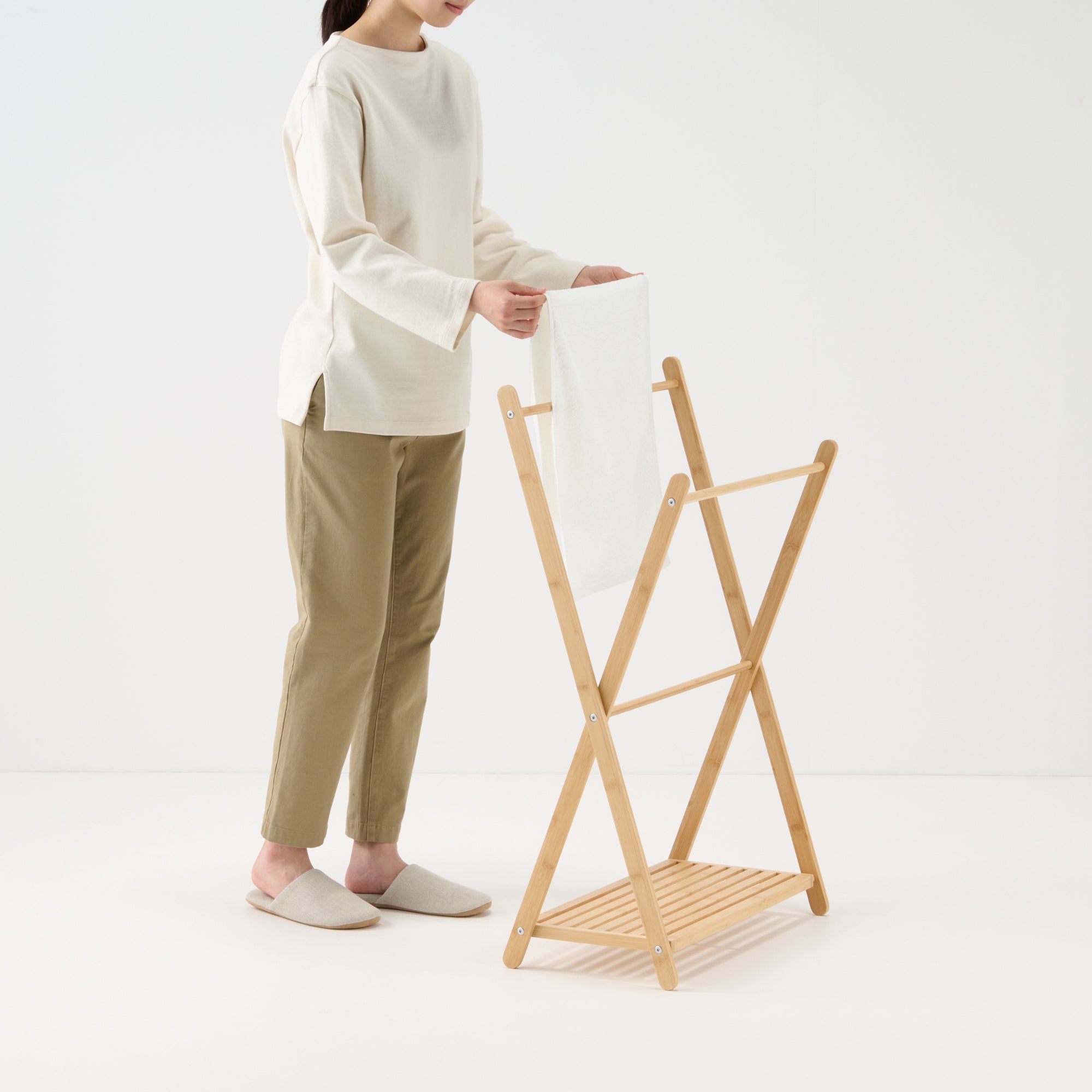 Bamboo Towel Rack