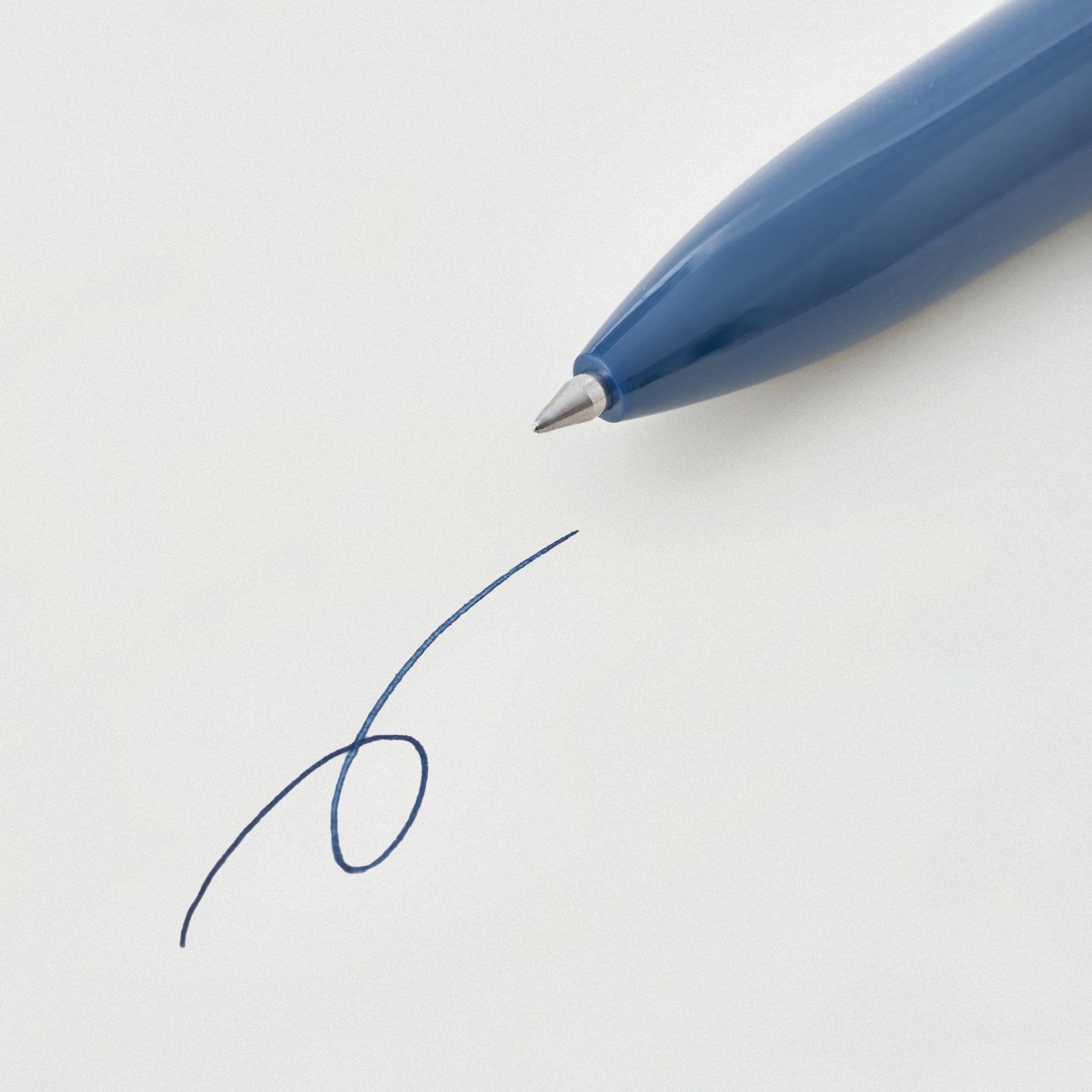 Compact Gel Ink Ballpoint Pen Cap Type 0.5mm - Blue Black