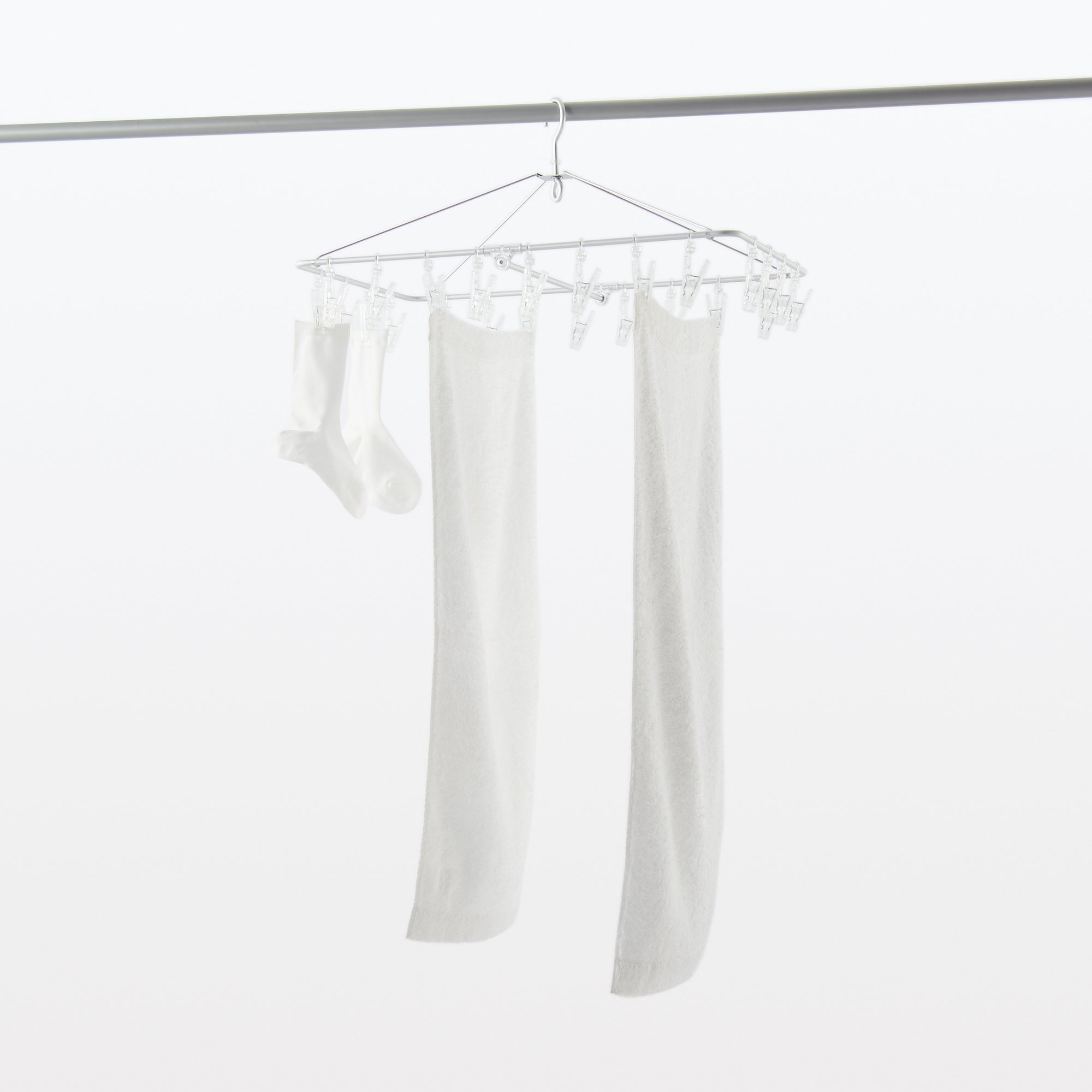 Aluminum Hanger with Pegs
