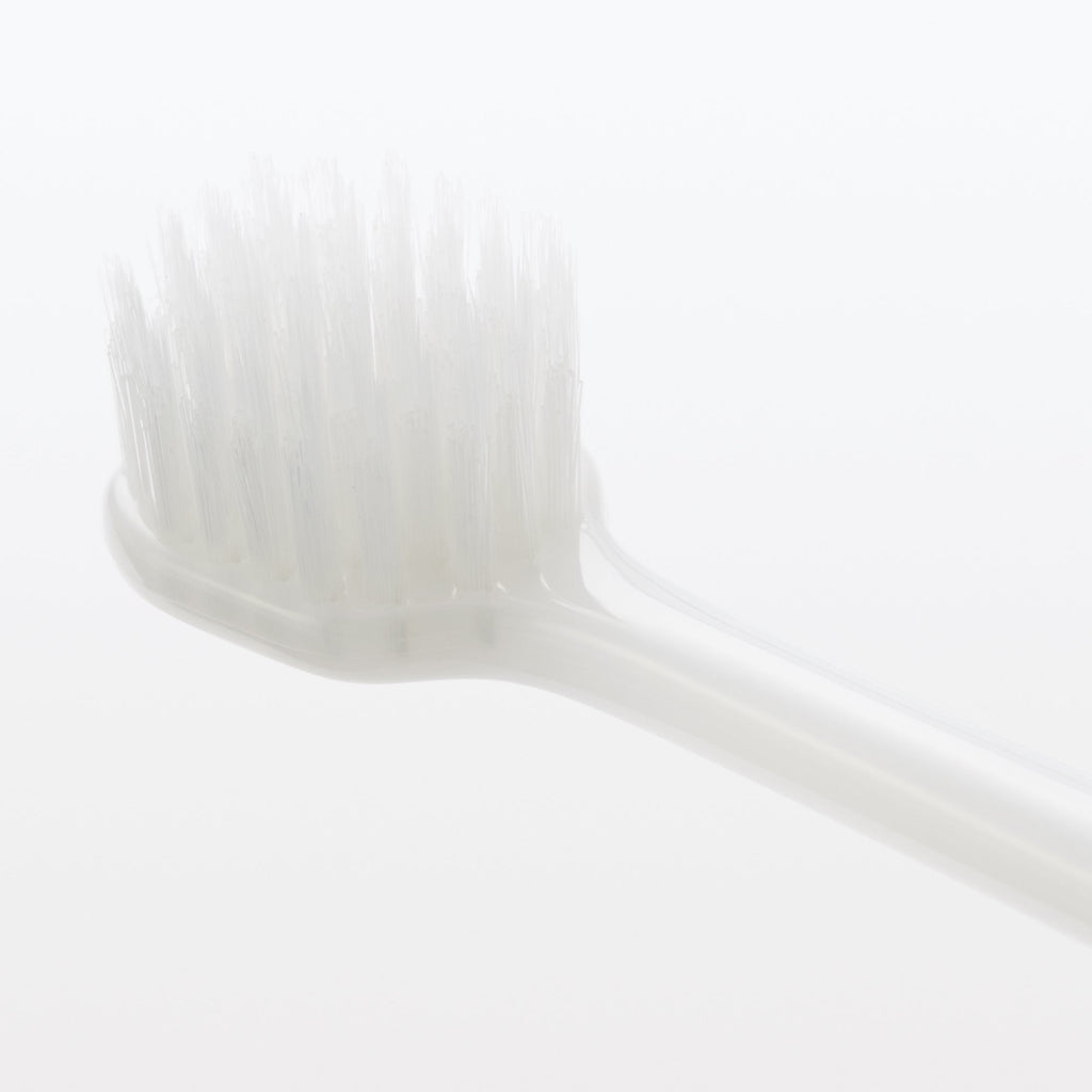 Replaceable Head Wide Soft Toothbrush - White
