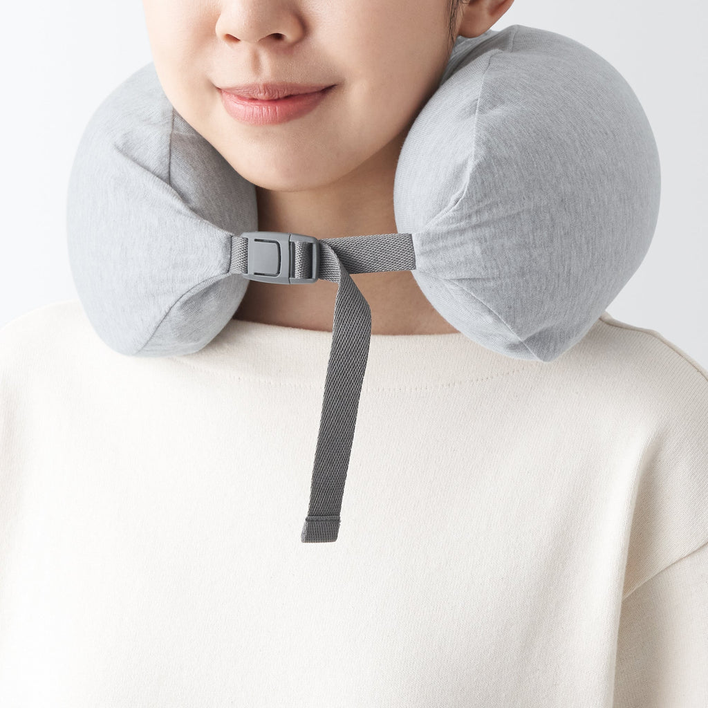 Well-Fitted Neck Cushion