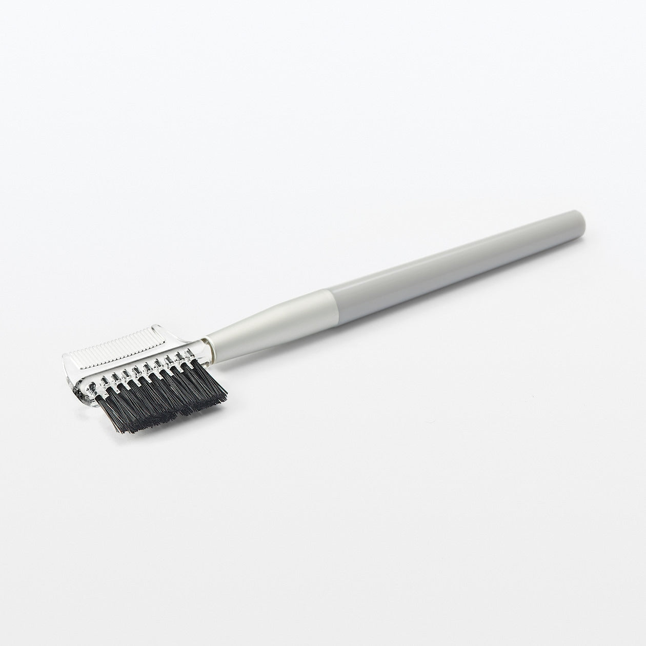 Eyebrow Brush with Comb
