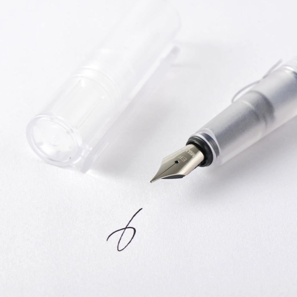 Polycarbonate Fountain Pen and Refill Set