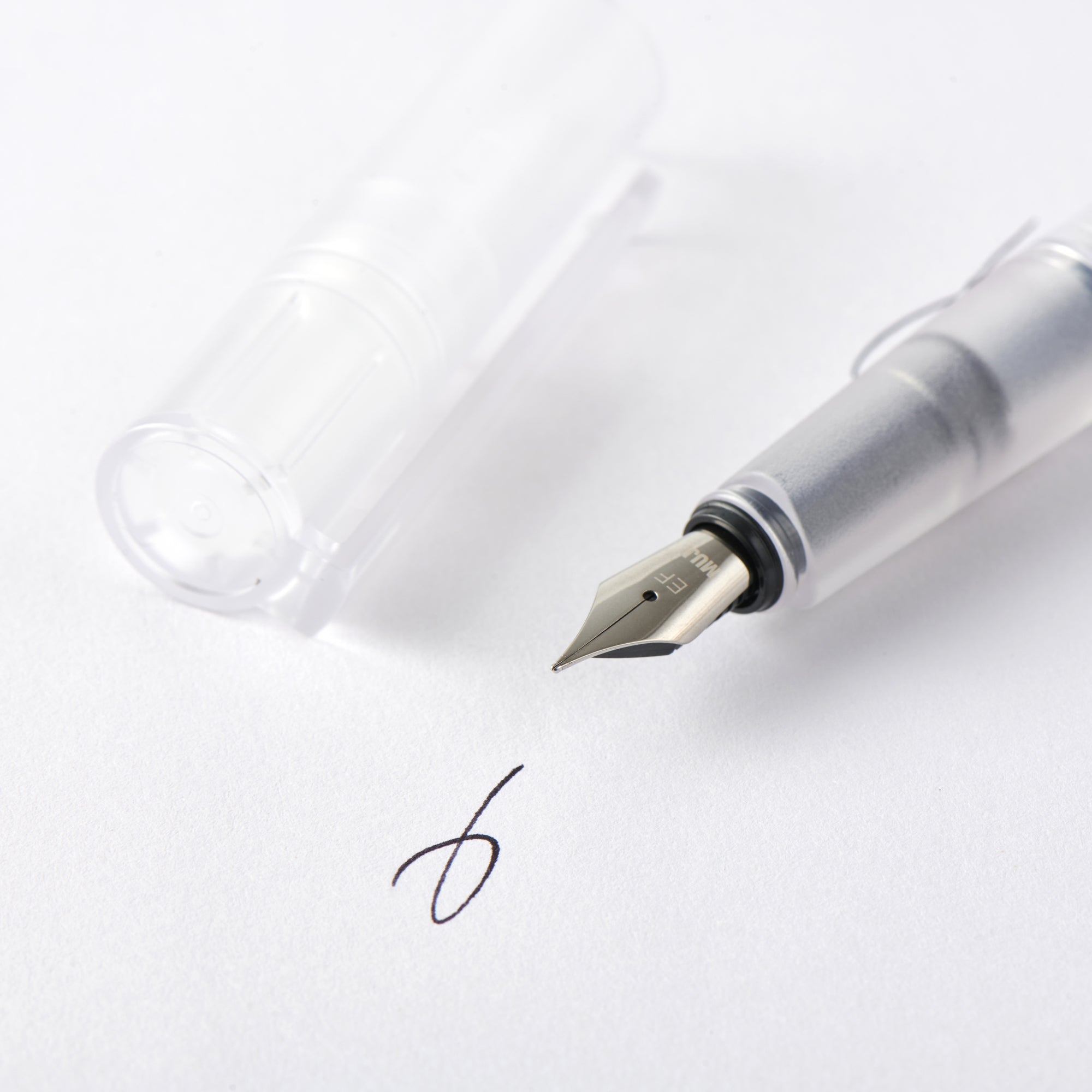 Polycarbonate Fountain Pen and Refill Set