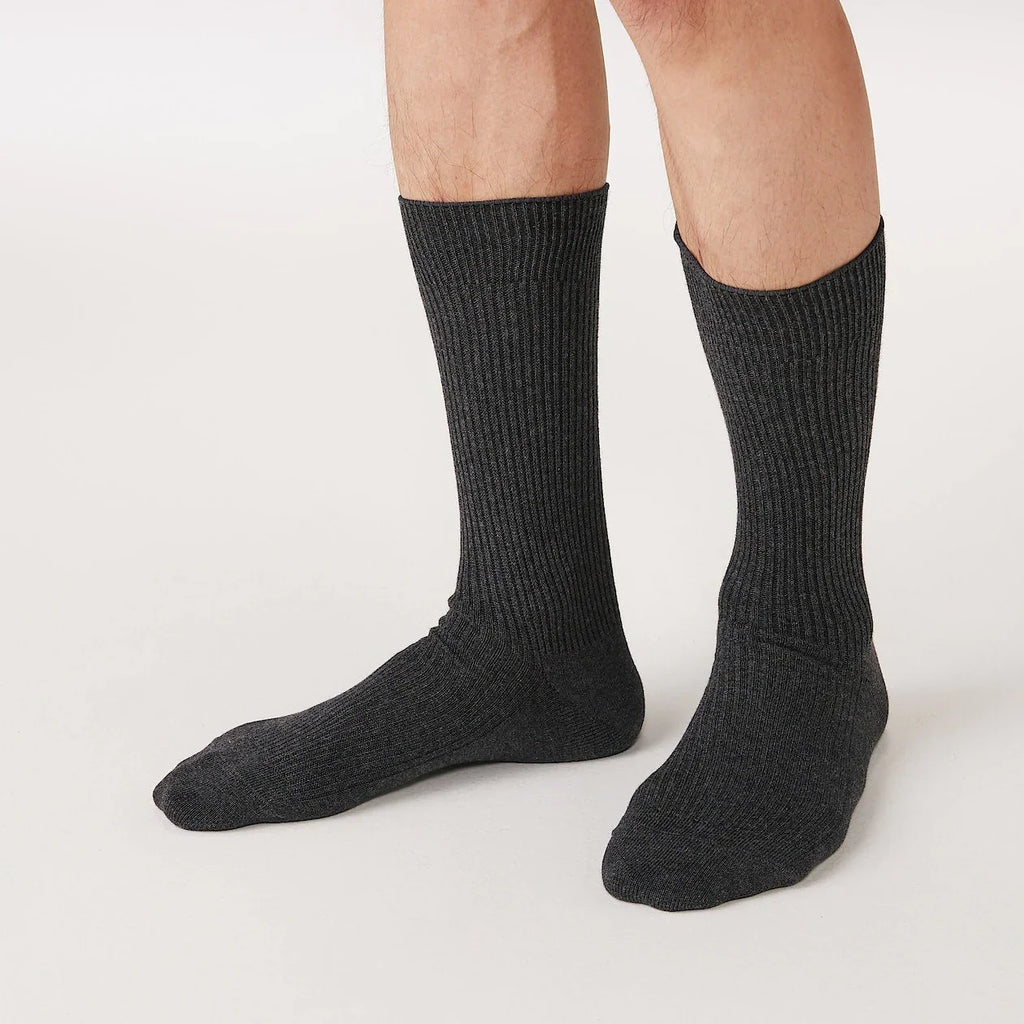 Right Angle Ribbed Long Socks
