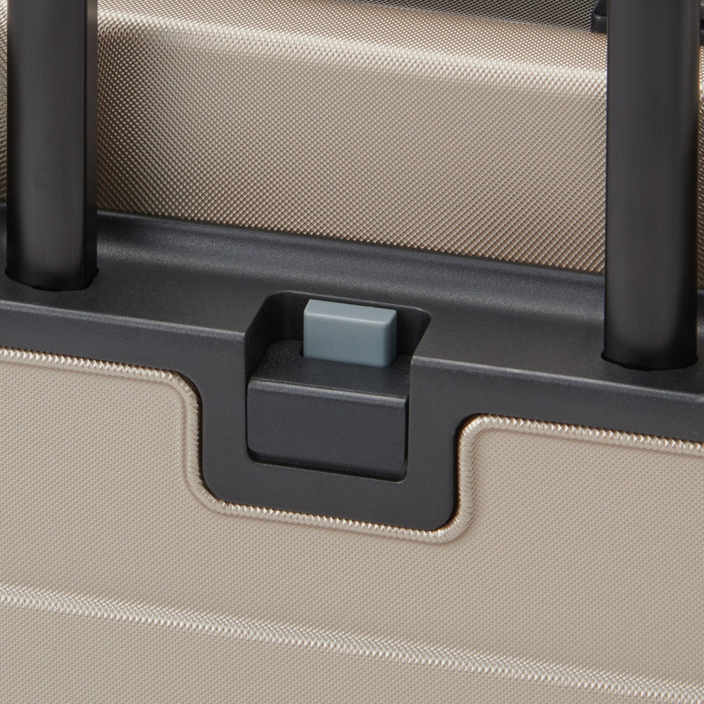 Adjustable Handle Hard Shell Suitcase 36L | Carry-On