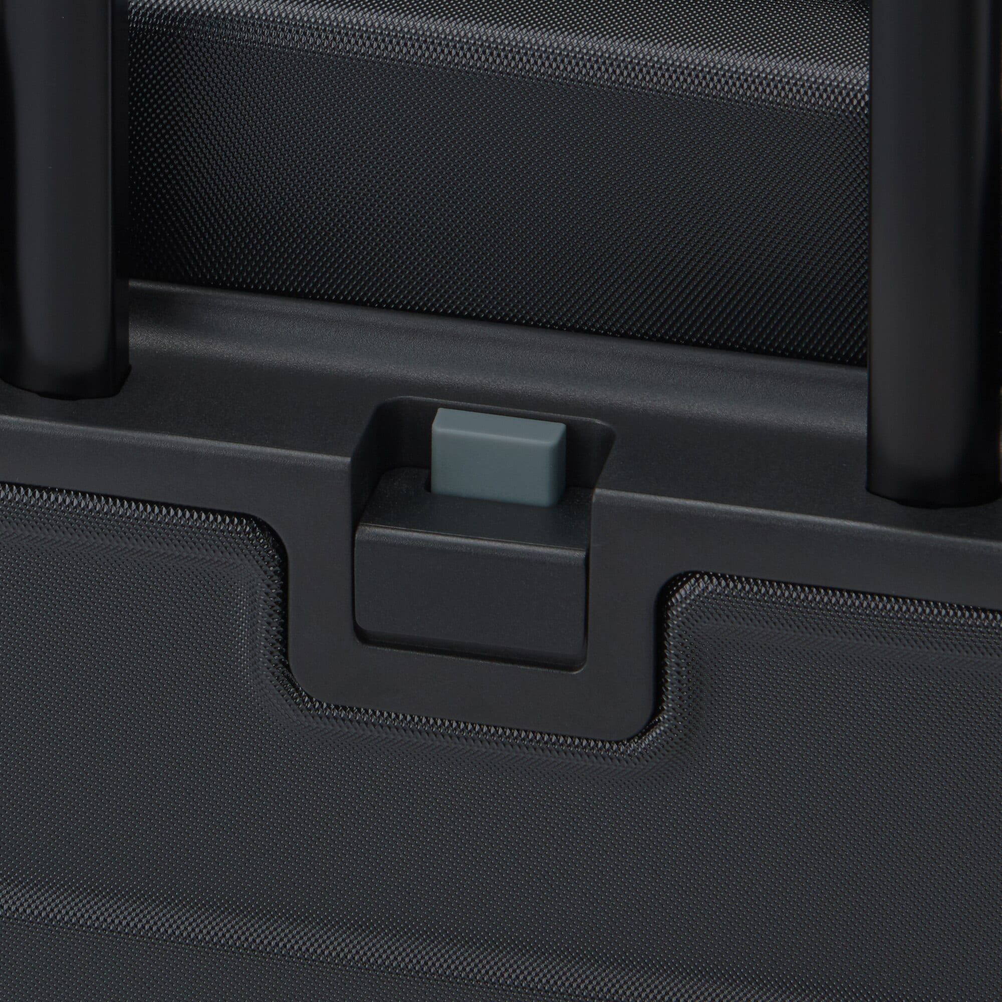 Adjustable Handle Hard Shell Suitcase 63L | Check-In