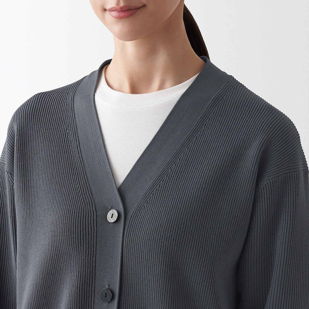 Women's Shape Keep V-Neck Cardigan