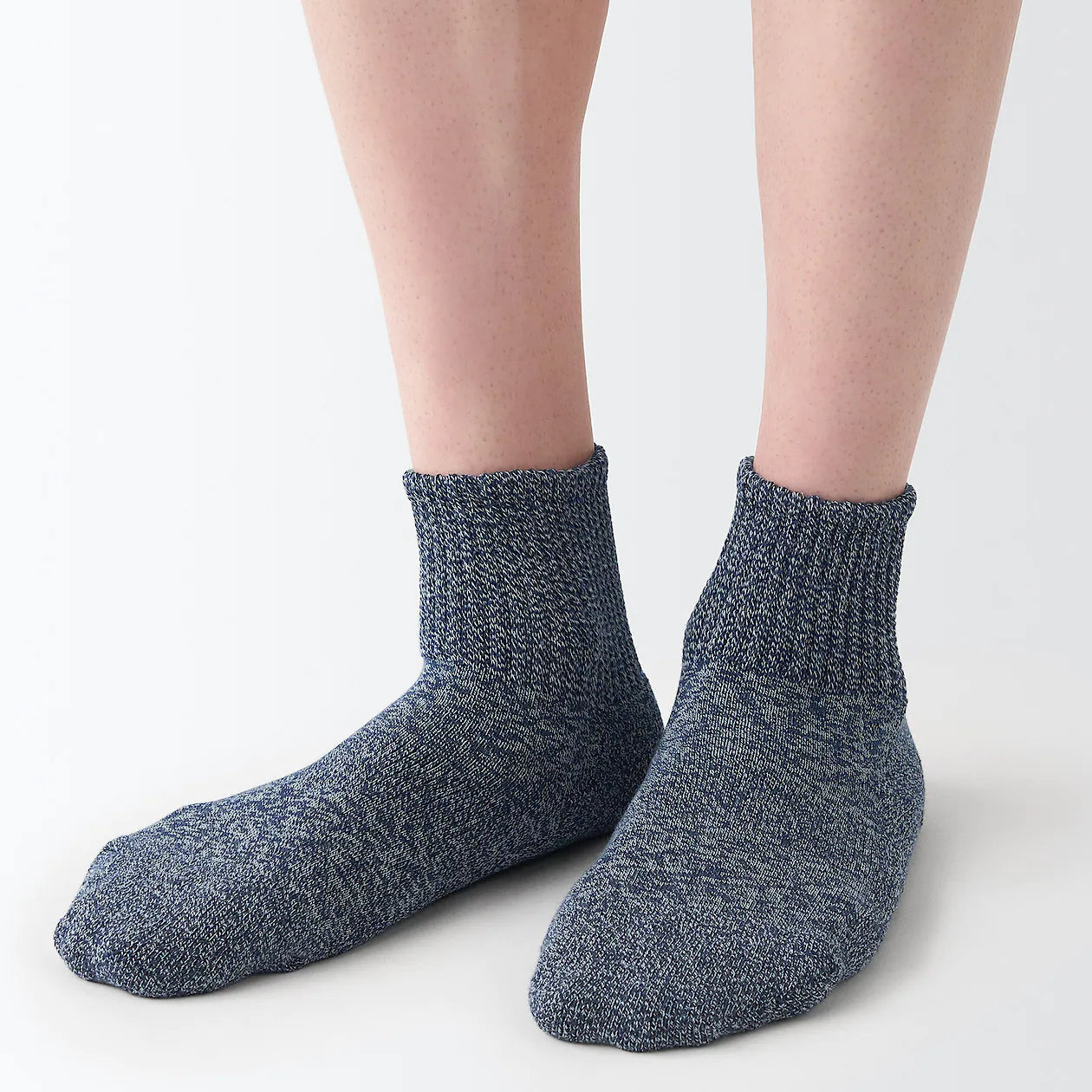Right Angle Pile Short Socks