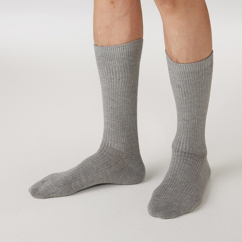 Right Angle Ribbed Long Socks