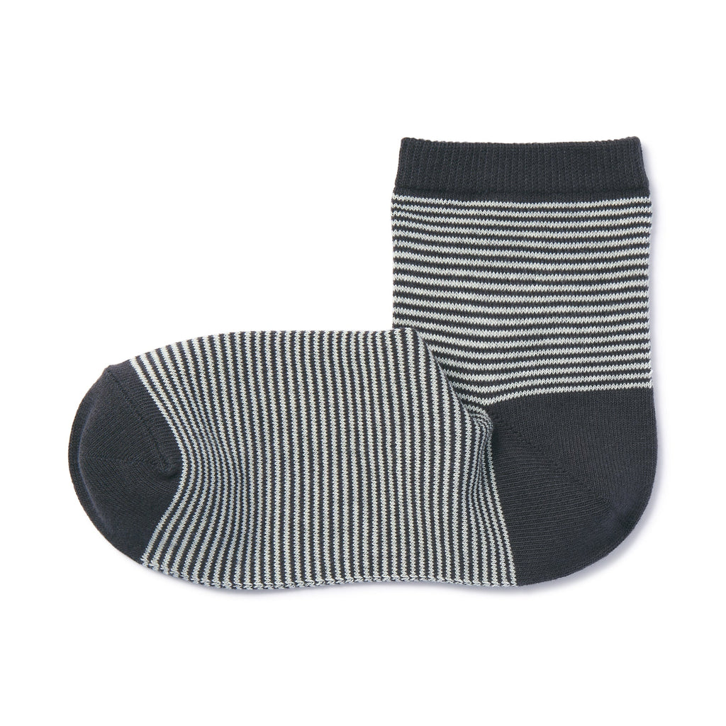 Right Angle Loose Top Short Socks